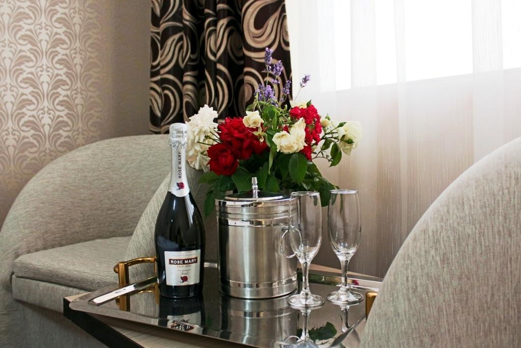 Hotel Cristal Navodari Phòng bức ảnh